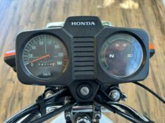 HONDA MOTOS CG 125 /1988 RT 811 VEÍCULOS ARROIO DO MEIO / Carros no Vale
