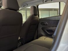 CHEVROLET TRACKER 1.4 16V TURBO FLEX LT AUTOMÁTICO 2018/2018 MALAGGI VEÍCULOS ENCANTADO / Carros no Vale