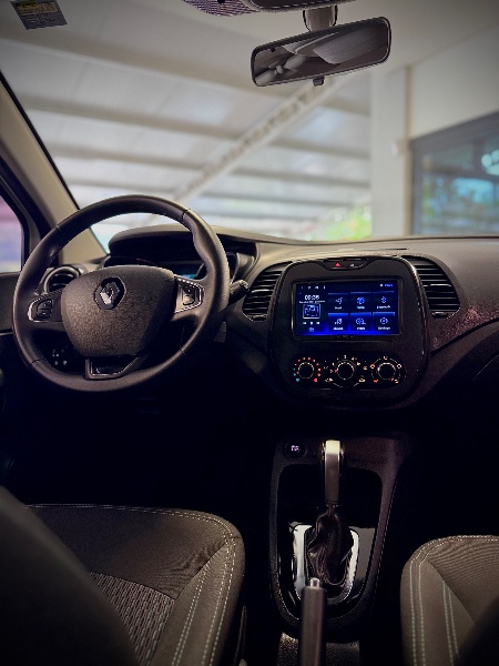 RENAULT CAPTUR 1.6 16V SCE LIFE 2019/2019 MALAGGI VEÍCULOS ENCANTADO / Carros no Vale