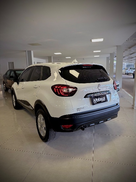 RENAULT CAPTUR 1.6 16V SCE LIFE 2019/2019 MALAGGI VEÍCULOS ENCANTADO / Carros no Vale