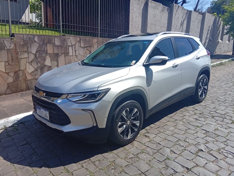 CHEVROLET TRACKER 1.2 TURBO FLEX AUTOMÁTICO 2021/2022 ALTERNATIVA VEÍCULOS LAJEADO / Carros no Vale