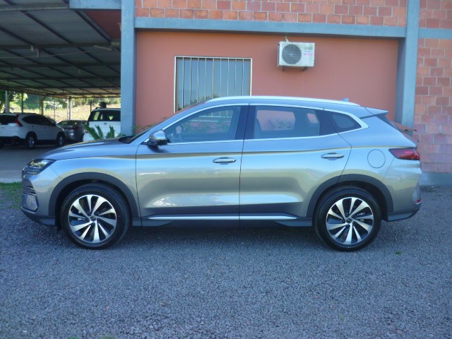 BYD SONG PLUS 1.5 DM-I HÍBRIDO AUTOMÁTICO 2025/2026 PREMIUM AUTOMÓVEIS ARROIO DO MEIO / Carros no Vale