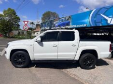 VOLKSWAGEN AMAROK HIGH.CD 2.0 16V TDI 4X4 DIES AUT 2015/2015 LS MULTIMARCAS VENÂNCIO AIRES / Carros no Vale