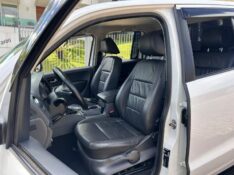 VOLKSWAGEN AMAROK HIGH.CD 2.0 16V TDI 4X4 DIES AUT 2015/2015 LS MULTIMARCAS VENÂNCIO AIRES / Carros no Vale