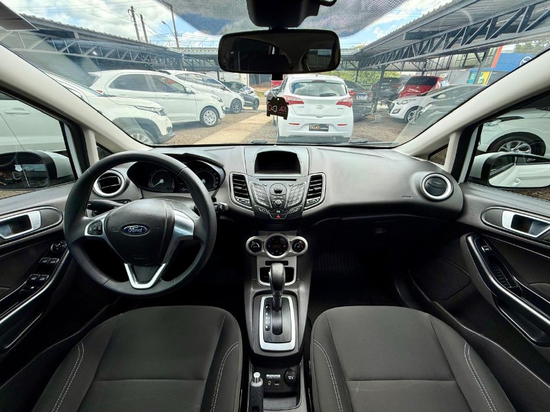 FORD NEW FIESTA 1.6 SE HATCH 16V FLEX 4P POWERSHIFT 2015/2016 AR MULTIMARCAS VENÂNCIO AIRES / Carros no Vale FORD NEW FIESTA 1.6 SE HATCH 16V FLEX 4P POWERSHIFT 2015/2016 AR MULTIMARCAS VENÂNCIO AIRES / Carros no Vale
