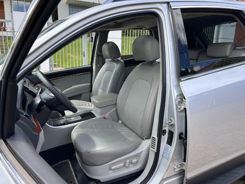 HYUNDAI VERACRUZ GLS 3.8 4WD AUT. 2010/2010 LS MULTIMARCAS VENÂNCIO AIRES / Carros no Vale