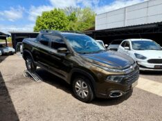 FIAT TORO 1.8 16V EVO FLEX FREEDOM OPEN EDITION AT6 2016/2017 AR MULTIMARCAS VENÂNCIO AIRES / Carros no Vale