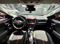 FIAT TORO 1.8 16V EVO FLEX FREEDOM OPEN EDITION AT6 2016/2017 AR MULTIMARCAS VENÂNCIO AIRES / Carros no Vale