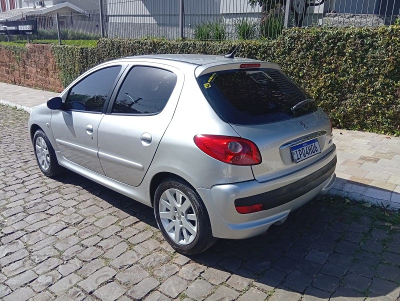 PEUGEOT 207 XS 1.6 2009/2009 ALTERNATIVA VEÍCULOS LAJEADO / Carros no Vale
