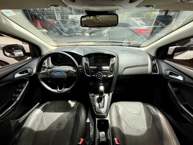 FORD FOCUS TITANIUM 2.0 16V FLEX 2016/2016 AR MULTIMARCAS VENÂNCIO AIRES / Carros no Vale FORD FOCUS TITANIUM 2.0 16V FLEX 2016/2016 AR MULTIMARCAS VENÂNCIO AIRES / Carros no Vale