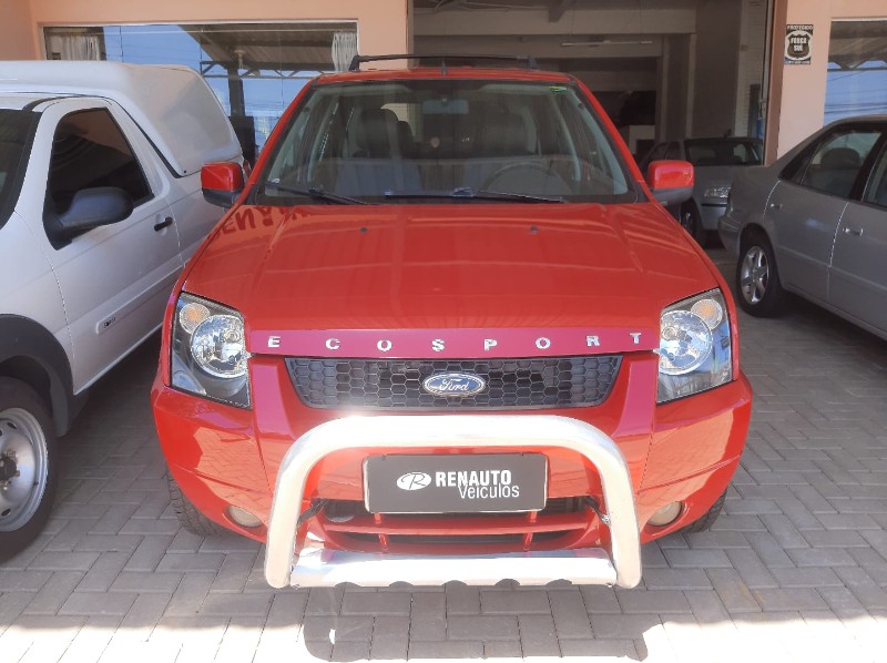 FORD ECOSPORT XLT /2004 RENAUTO VEÍCULOS LAJEADO / Carros no Vale