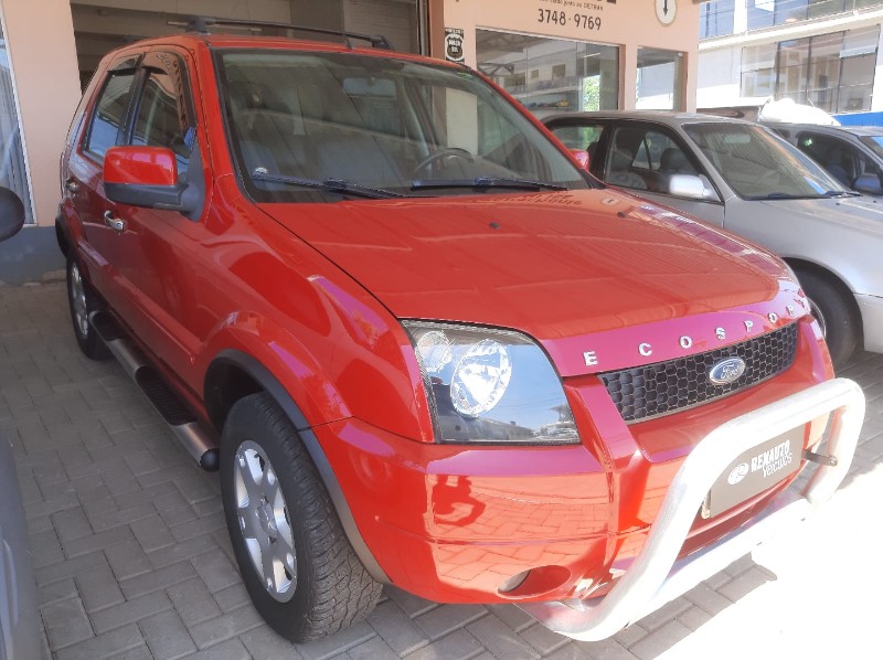 FORD ECOSPORT XLT /2004 RENAUTO VEÍCULOS LAJEADO / Carros no Vale