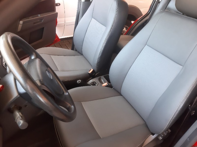 FORD ECOSPORT XLT /2004 RENAUTO VEÍCULOS LAJEADO / Carros no Vale