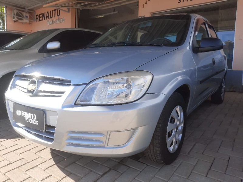 CHEVROLET CELTA 1.0 /2010 RENAUTO VEÍCULOS LAJEADO / Carros no Vale