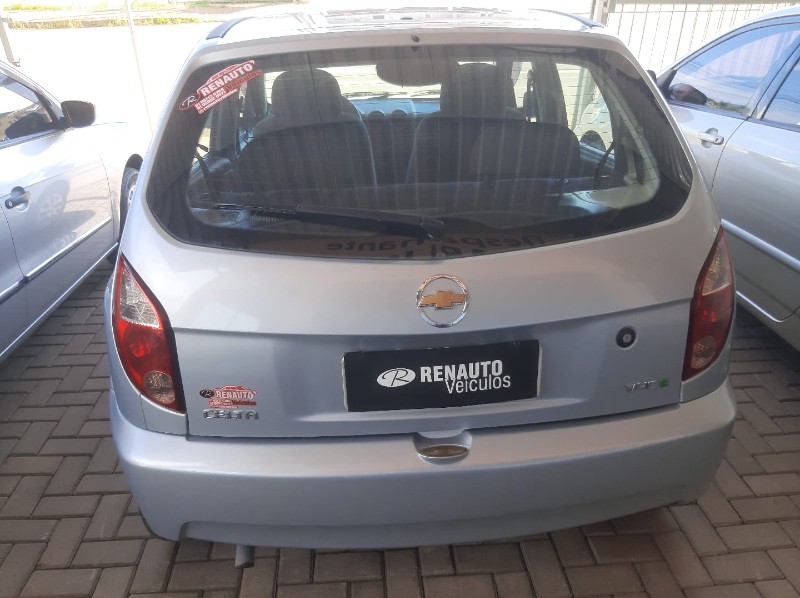 CHEVROLET CELTA 1.0 /2010 RENAUTO VEÍCULOS LAJEADO / Carros no Vale