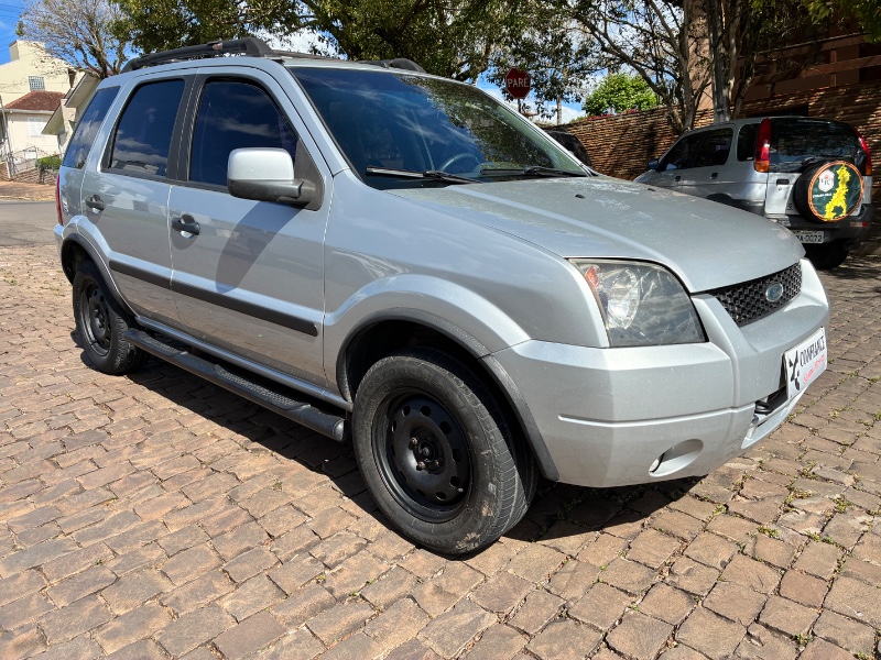 FORD ECOSPORT 1.0 XL SUPERCHARGER 8V 2005/2005 COMPLETO VEÍCULOS GUAPORÉ / Carros no Vale