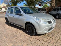 RENAULT SANDERO 1.0 12V EXPRESSION 2008/2009 COMPLETO VEÍCULOS GUAPORÉ / Carros no Vale