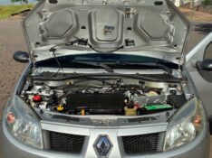 RENAULT SANDERO 1.0 12V EXPRESSION 2008/2009 COMPLETO VEÍCULOS GUAPORÉ / Carros no Vale