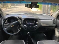 CHEVROLET S-10 LS 2.8 TURBO 4X4 2019/2020 ESTAÇÃO DO CARRO ESTRELA / Carros no Vale