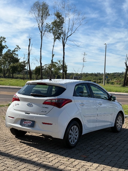 HYUNDAI HB20 1.0 COMFORT 12V 2016 /2016 NEURI VEÍCULOS LAJEADO / Carros no Vale