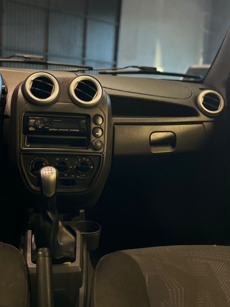 FORD KA 1.0 8V 2012/2013 JM AUTOMÓVEIS VENÂNCIO AIRES / Carros no Vale