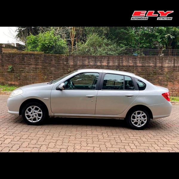 RENAULT SYMBOL EXPRESSION 1.6 2012/2012 ELY AUTOMÓVEIS LAJEADO / Carros no Vale