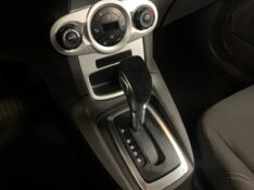 FORD FIESTA 1.6 SE HATCH 16V FLEX 4P AUTOMÁTICO 2013/2014 DUARTE VEÍCULOS PORTO ALEGRE / Carros no Vale