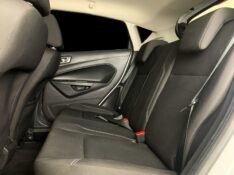 FORD FIESTA 1.6 SE HATCH 16V FLEX 4P AUTOMÁTICO 2013/2014 DUARTE VEÍCULOS PORTO ALEGRE / Carros no Vale