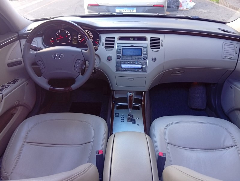 HYUNDAI AZERA GLS 3.3 2008/2009 ALTERNATIVA VEÍCULOS LAJEADO / Carros no Vale HYUNDAI AZERA GLS 3.3 2008/2009 ALTERNATIVA VEÍCULOS LAJEADO / Carros no Vale