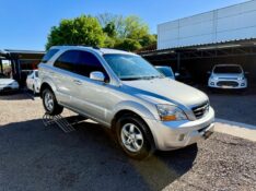 KIA SORENTO 2.5 EX 4X4 16V 2008/2008 AR MULTIMARCAS VENÂNCIO AIRES / Carros no Vale