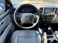 KIA SORENTO 2.5 EX 4X4 16V 2008/2008 AR MULTIMARCAS VENÂNCIO AIRES / Carros no Vale