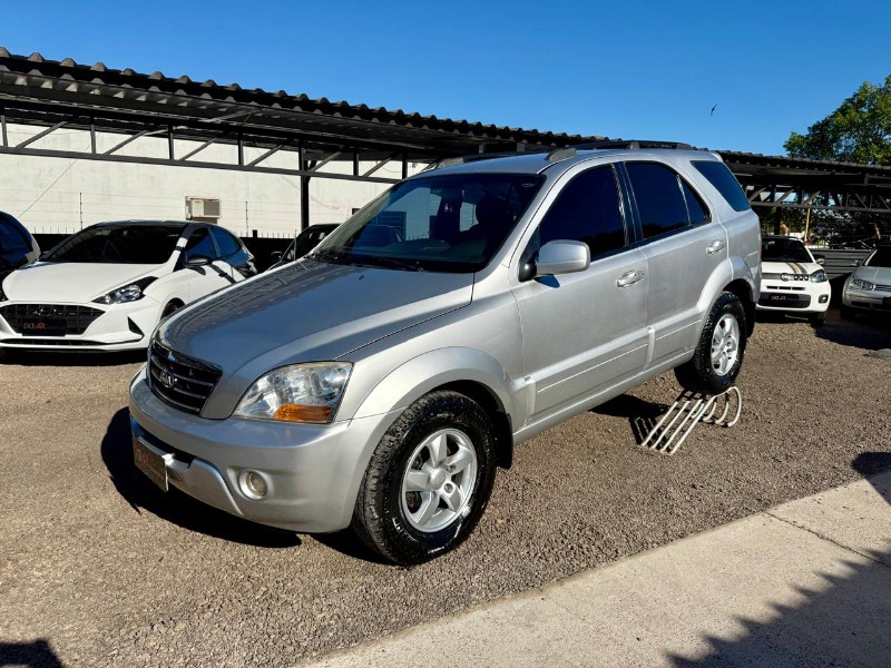 KIA SORENTO 2.5 EX 4X4 16V 2008/2008 AR MULTIMARCAS VENÂNCIO AIRES / Carros no Vale