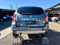 RENAULT DUSTER 1.6 DYNAMIQUE 4X2 16V FLEX 4P MANUAL 2012/2013 AR MULTIMARCAS VENÂNCIO AIRES / Carros no Vale