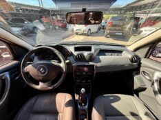 RENAULT DUSTER 1.6 DYNAMIQUE 4X2 16V FLEX 4P MANUAL 2012/2013 AR MULTIMARCAS VENÂNCIO AIRES / Carros no Vale