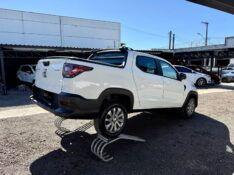 FIAT STRADA 1.3 FIREFLY FLEX FREEDOM CD MANUAL 2022/2023 AR MULTIMARCAS VENÂNCIO AIRES / Carros no Vale