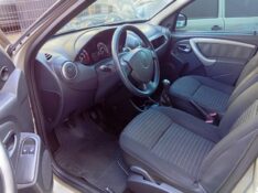 RENAULT SANDERO 1.0 AUTHENTIQUE 2013/2014 ALTERNATIVA VEÍCULOS LAJEADO / Carros no Vale