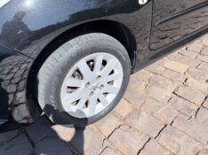 PEUGEOT 207 1.6 XS 16V 2011/2011 ELY AUTOMÓVEIS LAJEADO / Carros no Vale