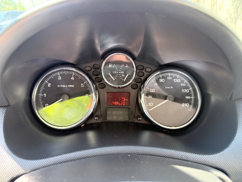 PEUGEOT 207 1.6 XS 16V 2011/2011 ELY AUTOMÓVEIS LAJEADO / Carros no Vale