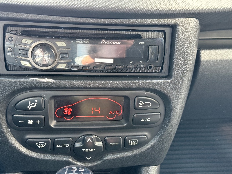 PEUGEOT 207 1.6 XS 16V 2011/2011 ELY AUTOMÓVEIS LAJEADO / Carros no Vale