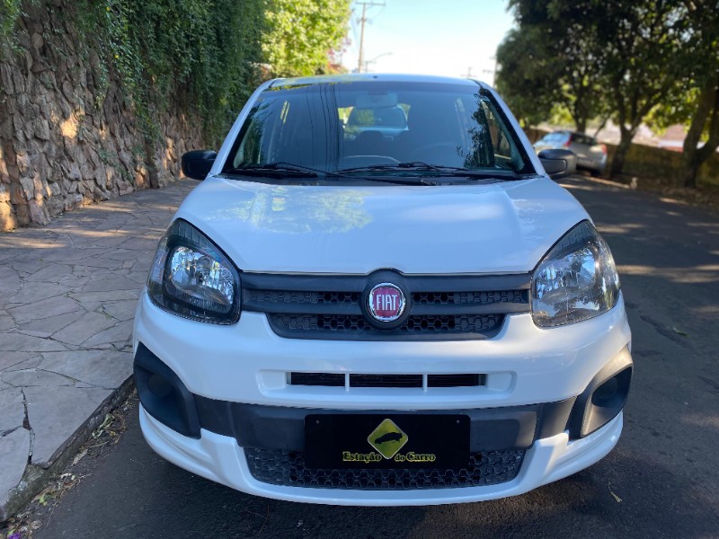 FIAT UNO 1.0 ATTRACTIVE 8V 2021/2021 ESTAÇÃO DO CARRO ESTRELA / Carros no Vale