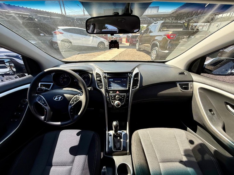 HYUNDAI I30 1.8 MPI 16V GASOLINA 4P AUTOMATICO 2014/2015 AR MULTIMARCAS VENÂNCIO AIRES / Carros no Vale HYUNDAI I30 1.8 MPI 16V GASOLINA 4P AUTOMATICO 2014/2015 AR MULTIMARCAS VENÂNCIO AIRES / Carros no Vale