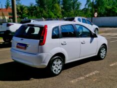 FORD FIESTA 1.0 2010/2011 CRUZEIRO MULTIMARCAS CRUZEIRO DO SUL / Carros no Vale