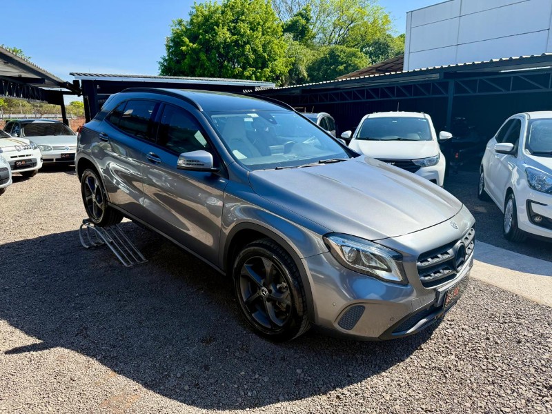 MERCEDES-BENZ GLA 200 ADVANCE 1.6 TB 16V FLEX 2018/2018 AR MULTIMARCAS VENÂNCIO AIRES / Carros no Vale MERCEDES-BENZ GLA 200 ADVANCE 1.6 TB 16V FLEX 2018/2018 AR MULTIMARCAS VENÂNCIO AIRES / Carros no Vale