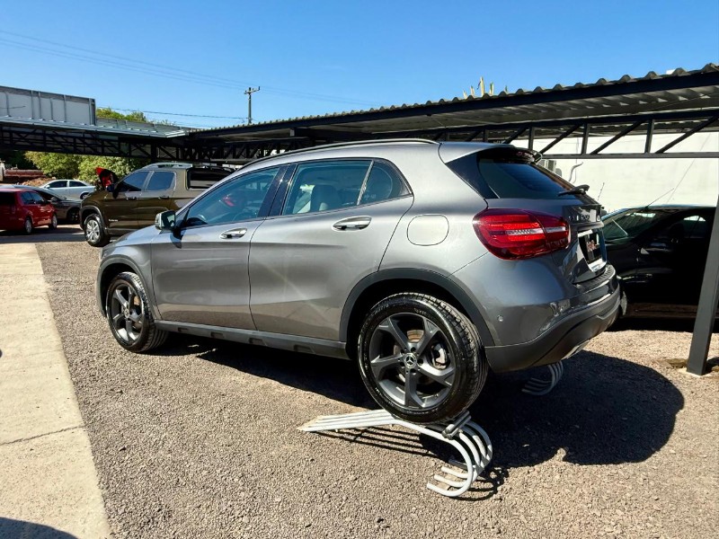 MERCEDES-BENZ GLA 200 ADVANCE 1.6 TB 16V FLEX 2018/2018 AR MULTIMARCAS VENÂNCIO AIRES / Carros no Vale MERCEDES-BENZ GLA 200 ADVANCE 1.6 TB 16V FLEX 2018/2018 AR MULTIMARCAS VENÂNCIO AIRES / Carros no Vale