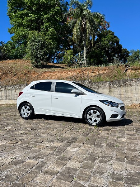CHEVROLET ONIX LT 1.4 8V FLEX 2019/2019 BOSCO AUTOMÓVEIS GUAPORÉ / Carros no Vale