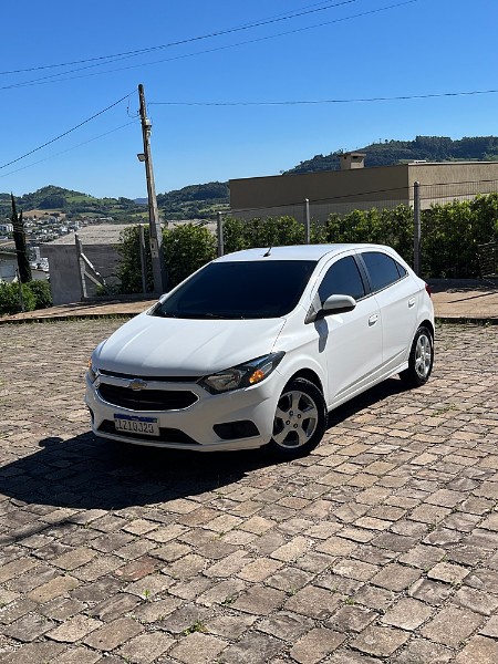 CHEVROLET ONIX LT 1.4 8V FLEX 2019/2019 BOSCO AUTOMÓVEIS GUAPORÉ / Carros no Vale