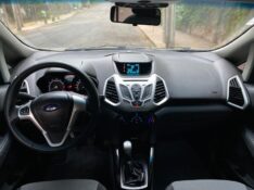 FORD ECOSPORT FREESTYLE 1.6 2013/2014 ESTAÇÃO DO CARRO ESTRELA / Carros no Vale