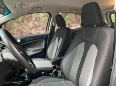 FORD ECOSPORT FREESTYLE 1.6 2013/2014 ESTAÇÃO DO CARRO ESTRELA / Carros no Vale