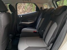 FORD ECOSPORT FREESTYLE 1.6 2013/2014 ESTAÇÃO DO CARRO ESTRELA / Carros no Vale
