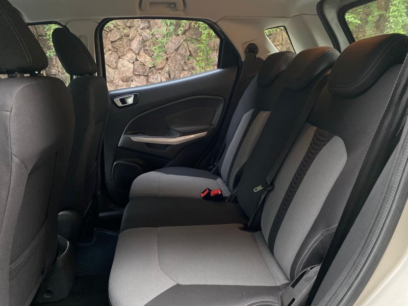 FORD ECOSPORT FREESTYLE 1.6 2013/2014 ESTAÇÃO DO CARRO ESTRELA / Carros no Vale